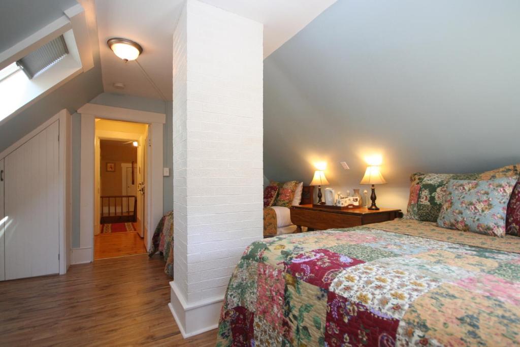 Fisherman'S Daughter B&B Mahone Bay Habitación foto