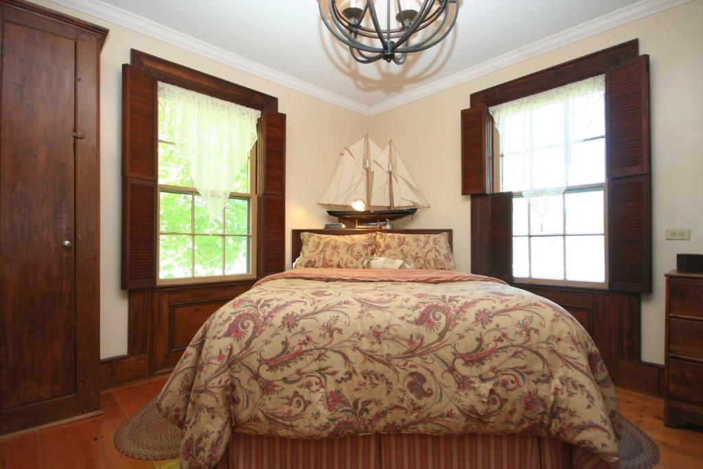 Fisherman'S Daughter B&B Mahone Bay Habitación foto
